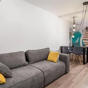 Destination Sea Apartment